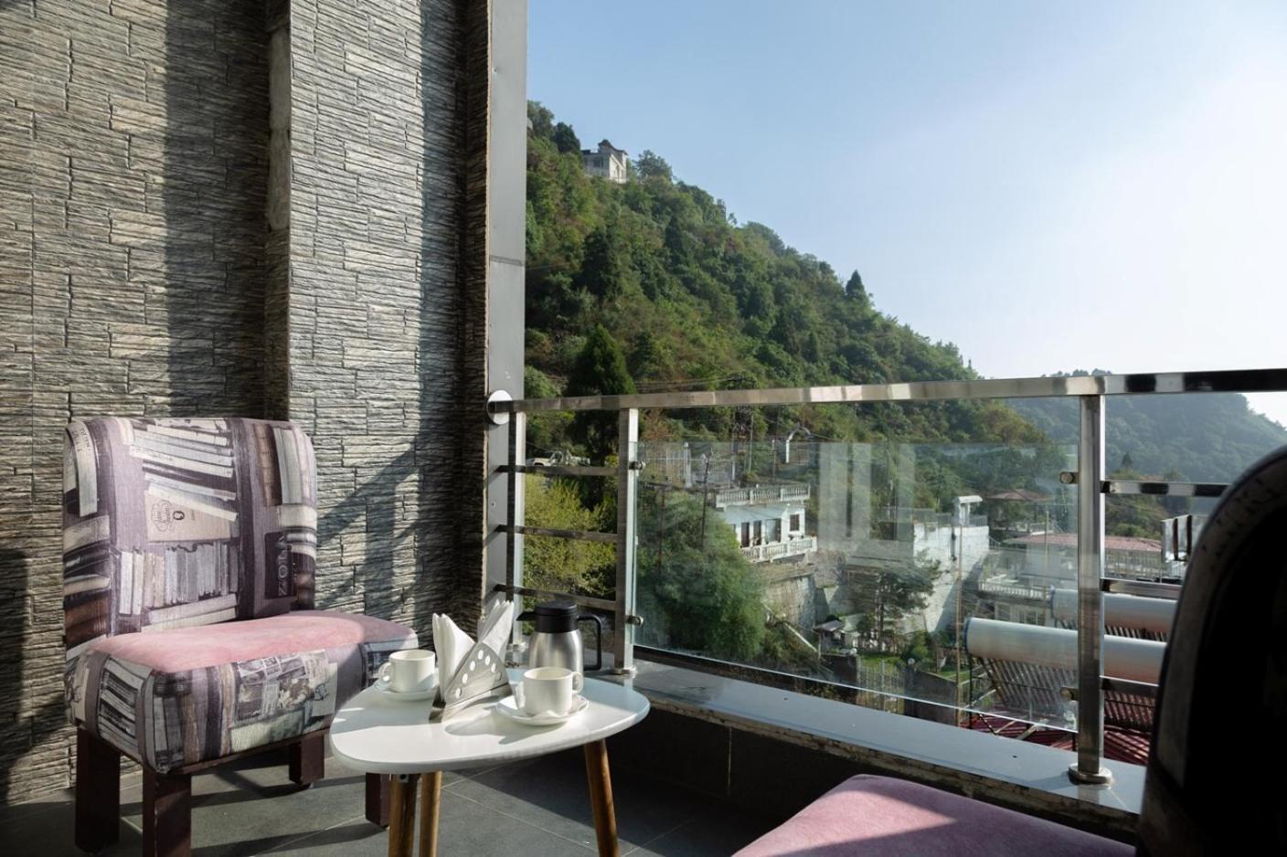 Hotel Park Royale Inn 무소리에 객실 사진