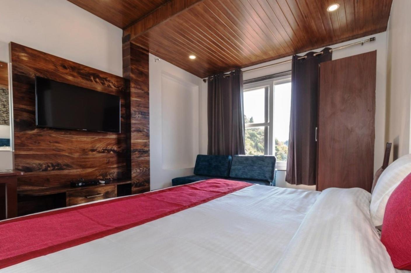 Hotel Park Royale Inn 무소리에 객실 사진
